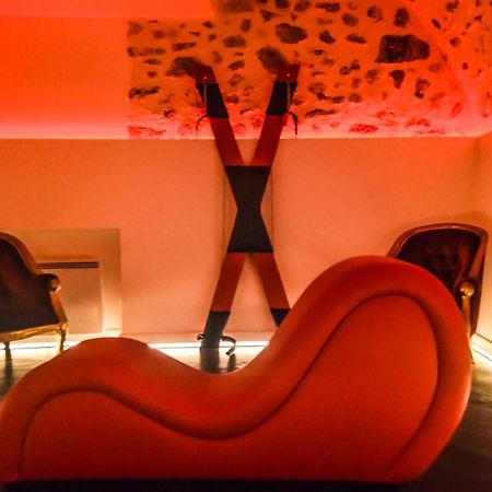 Nouveau - Luxure - Secret Suite - Jacuzzi مُلا المظهر الخارجي الصورة